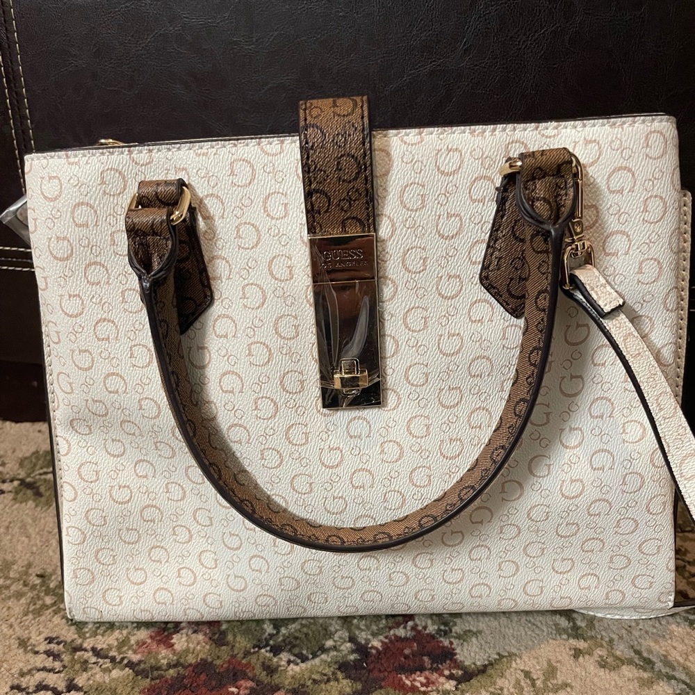 Brand new Guess Los Angeles tote purse